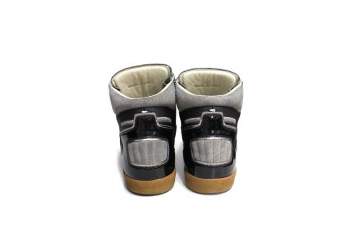 メゾンマルタンマルジェラ 22のハイカットスニーカー