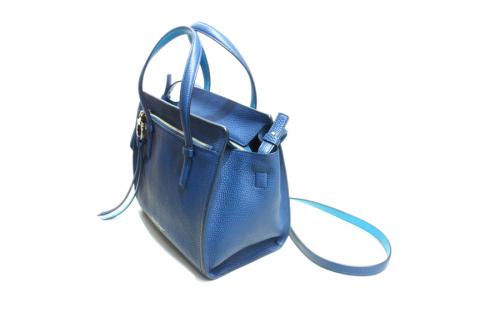 サルヴァトーレ フェラガモのガンチーニ2WAYショルダーバッグ