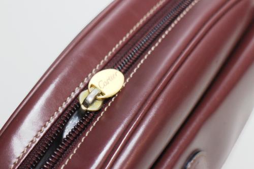 カルティエのショルダーバッグ