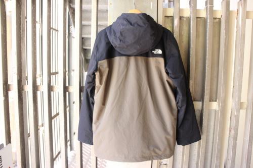 ザノースフェイスのFourbarrel Triclimate Jacket