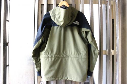 ザノースフェイスのMountain Light Jacket