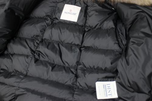 モンクレールのエリオポール