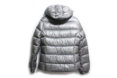 モンクレールのダウンジャケット