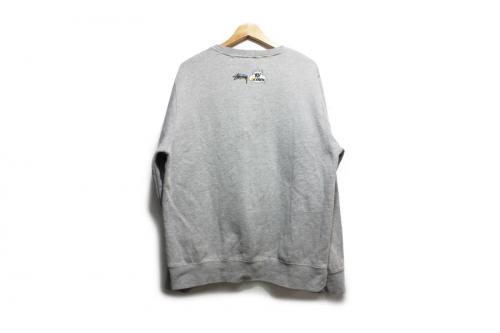 ステューシーのプリントスウェット