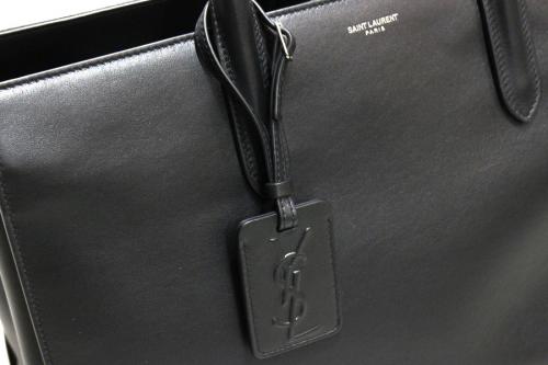 サンローランパリの2wayレザートートバッグ