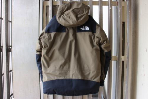 ザノースフェイスのマウンテンダウンジャケット