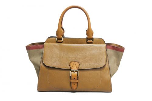 BURBERRYのバーバリー