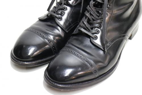 オールデンのコードバンキャップトゥブーツ