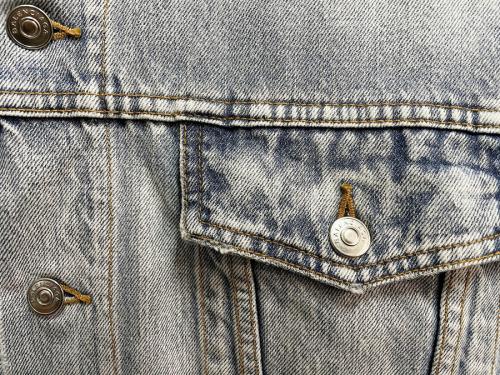 バレンシアガのオーバーサイズGジャン