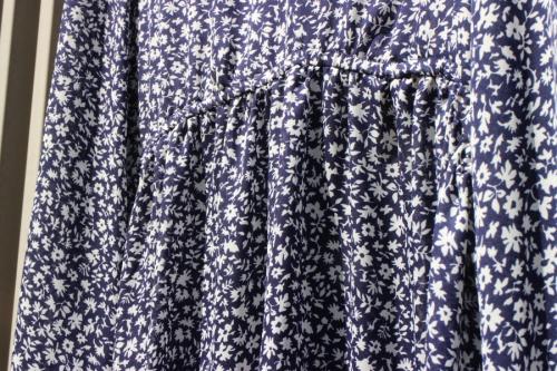 Vラウンドヘムワンピースのレディース