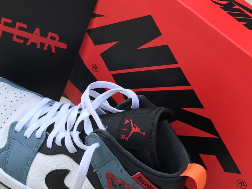 インポートブランドのNIKEx FACETASM