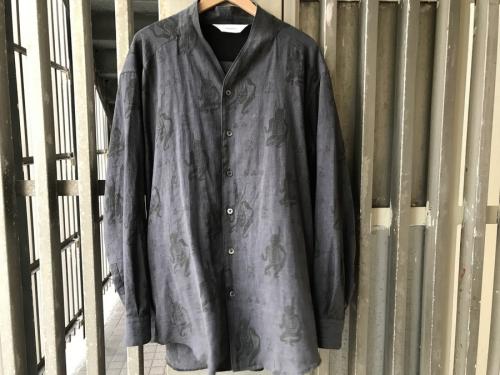 サスクワァッチ ファブリックスの”MAYOKE” WA-NECK BIG SHIRT