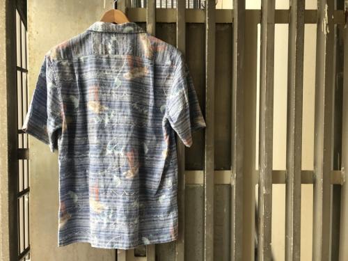 パタロハのオープンカラー半袖シャツ