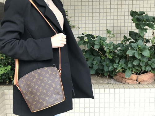 ラグジュアリーブランドのLOUIS VUITTON