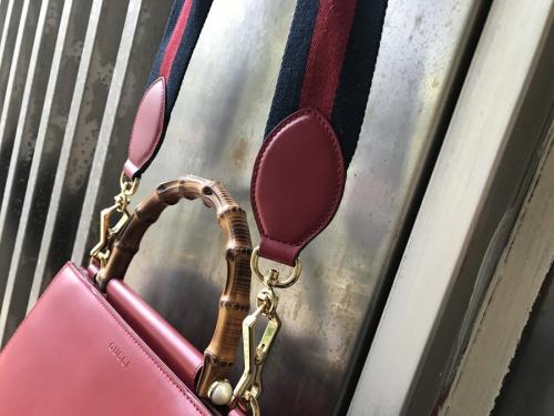 バンブーのショルダーバッグ