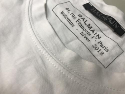 ロゴＴシャツのメンズ