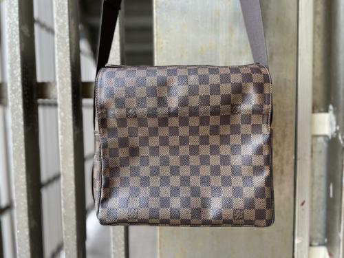 LOUIS VUITTON 　のルイ ヴィトン　
