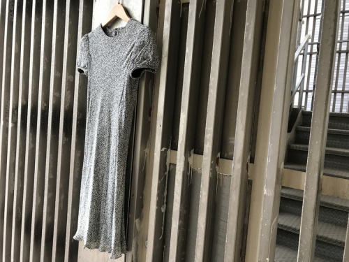 ラグジュアリーブランドのSaint Laurent Paris