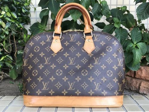 LOUIS VUITTON 　のルイ ヴィトン　