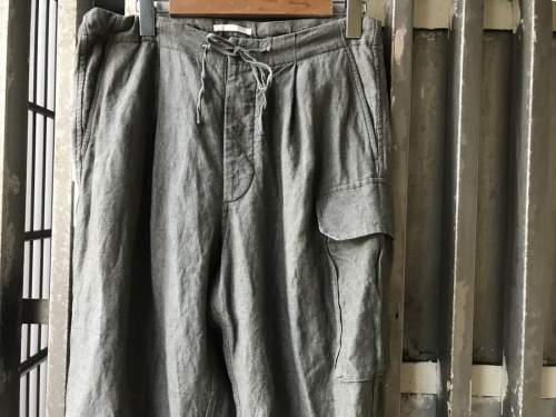 ドメスティックブランドのBLURHMS