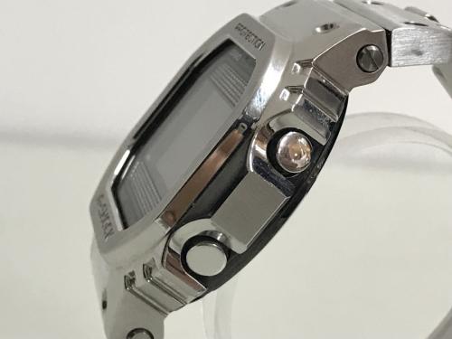 カシオのG-SHOCK  GMW-B5000