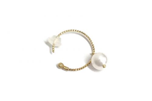 レディース　ピアス