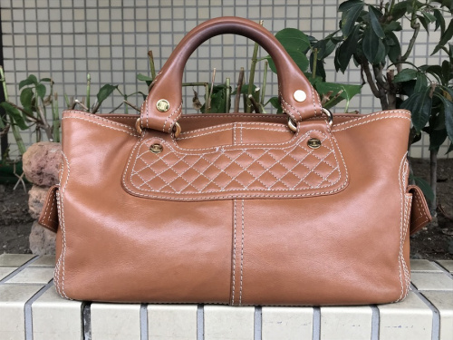 ラグジュアリーブランドのCELINE