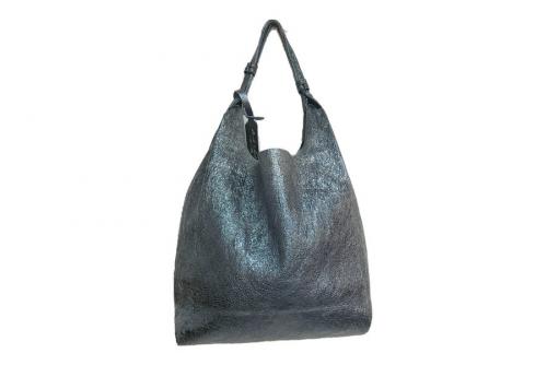 アニタビラルディのメタリックバッグ