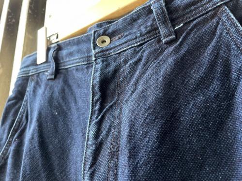 オカヤマオックスパンツのペインターパンツ