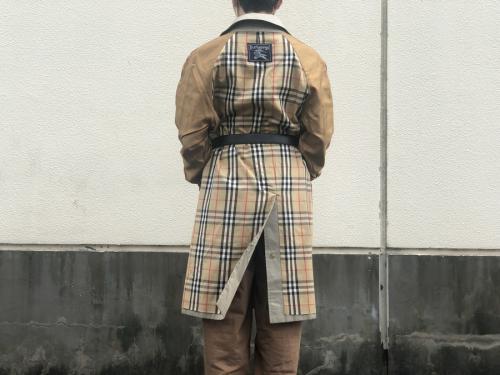 ステンカラーコートのユニセックス