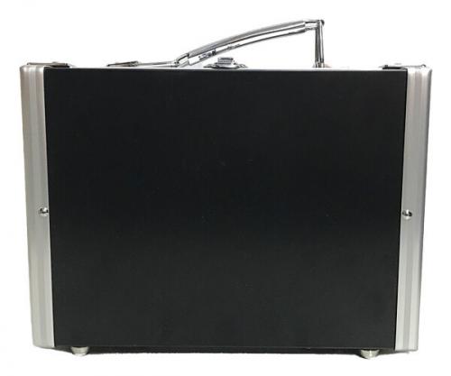 コムデギャルソンのアタッシュケース