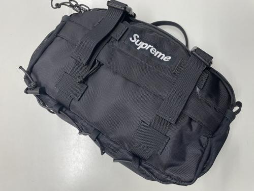 SUPREMEのシュプリーム