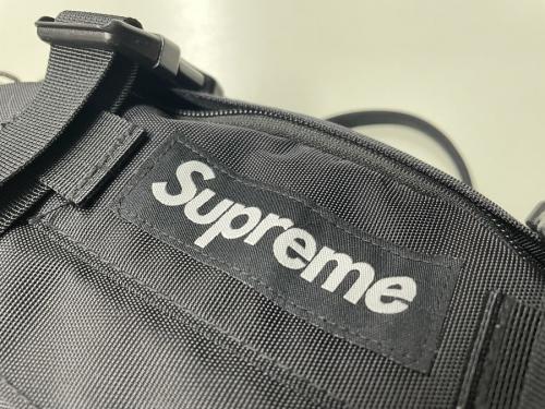 Waist Bagのストリート