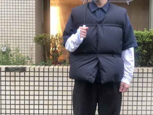 マーモットの別注マグネットダウンベスト