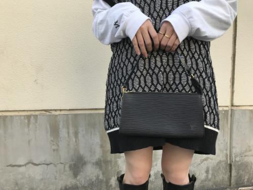 LOUIS VUITTON 　のルイ ヴィトン　