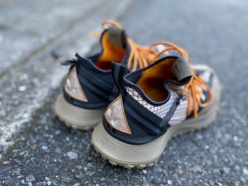 AGC MOUNTAIN FLY LOWのDA5424-001