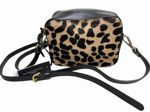 インポートブランドのGIANNI CHIARINI