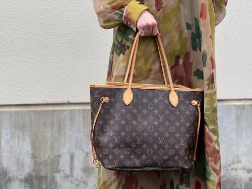 LOUIS VUITTON 　のルイ ヴィトン　