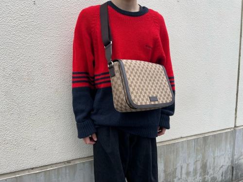 グッチのメッセンジャーバッグ