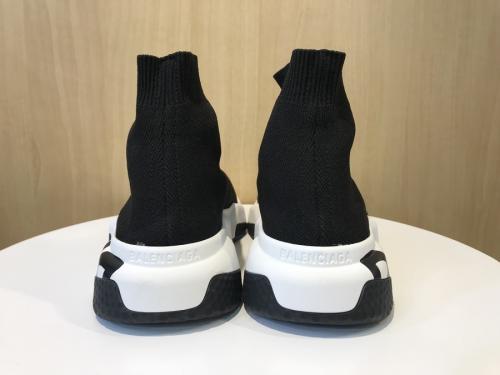 BALENCIAGAのバレンシアガ