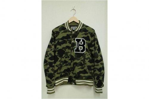A BATHING APE 蓄光 猿カモ カモ柄シティカモ サンバイザー A BATHING APE 蓄光 猿カモ カモ柄シティカモ サンバイザー