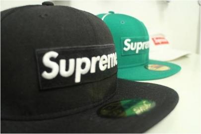 「SUPREMEのシュプリーム 」