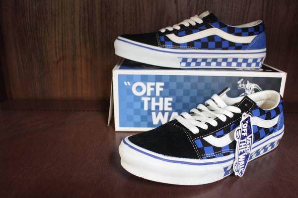 vans off school