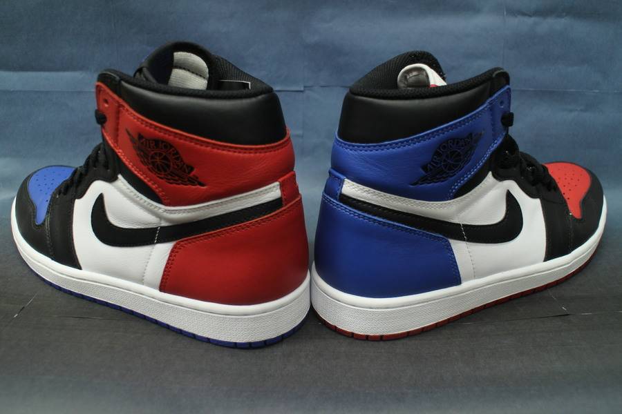 NIKE/ナイキ NIKE AIR JORDAN 1 RETRO HIGH OG TOP3 が未使用で奇跡の ...