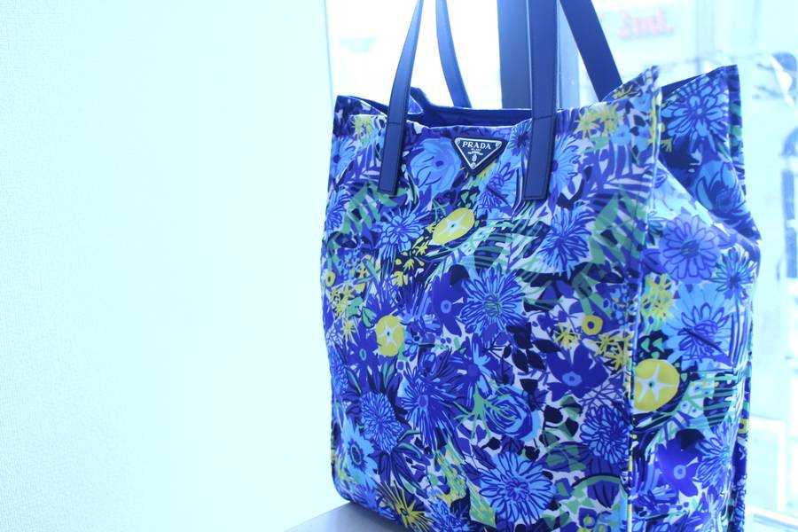 prada アロハ柄 ナイロン トートバッグ