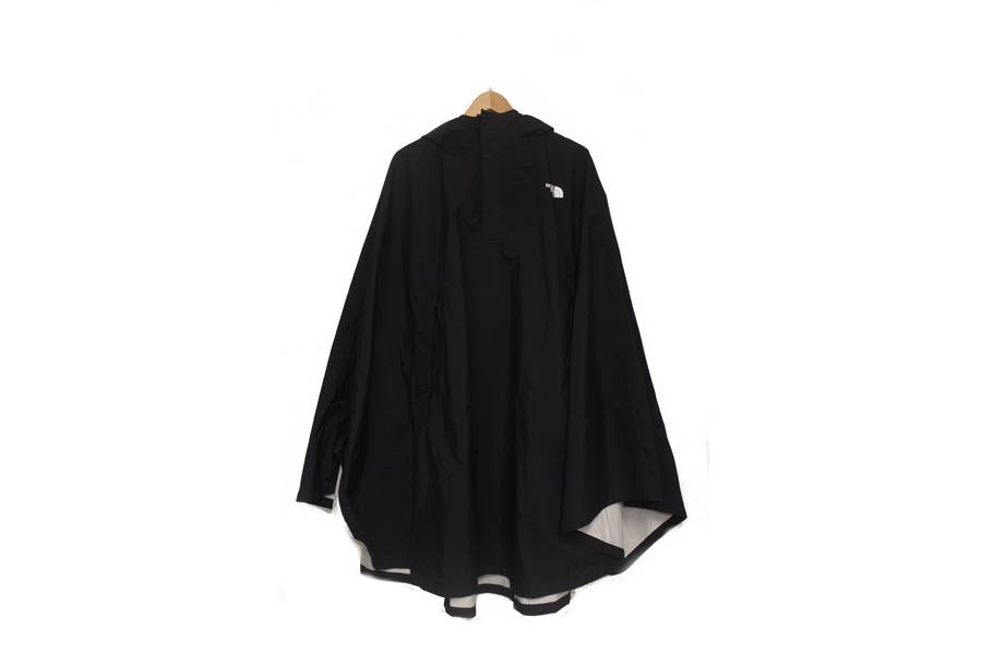 不意の雨には素早く対応ノースフェイス/THE NORTH FACE ポンチョ入荷 