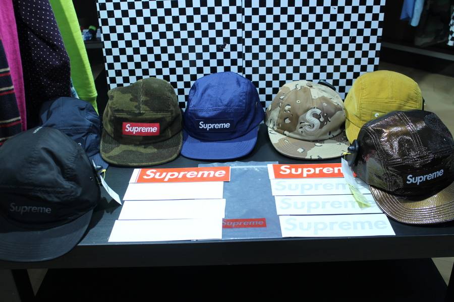 Supreme シュプリームキャップ大量入荷 17 09 21発行