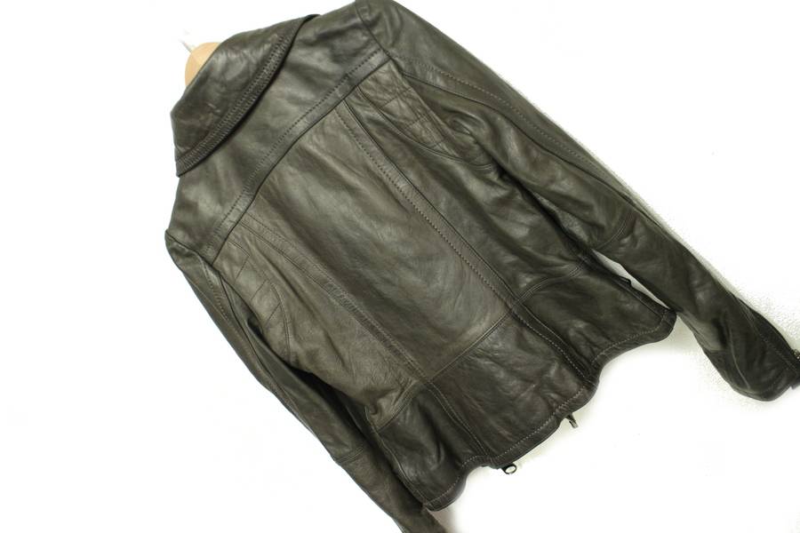【美品】BURBERRY BLUELABLE 革ジャン BURBERRY BLUE LABEL (バーバリー ブルーレーベル)レザー