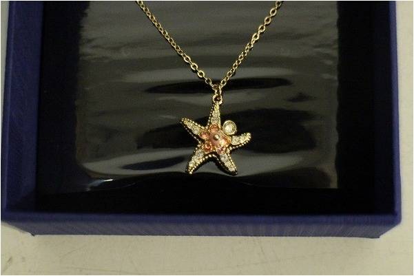 SWAROVSKI/スワロフスキー大量入荷!第二弾紹介は SWAROVSKI/スワロフスキー大量入荷!第二弾紹介は