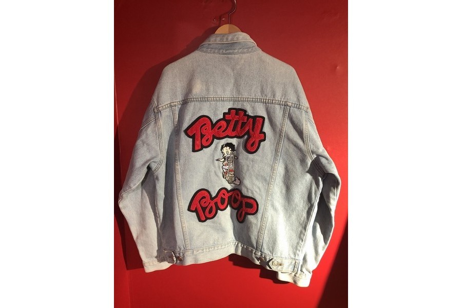 BETTY BOOP(ベティーブープ)」より90'Sバックワッペンヴィンテージ 
